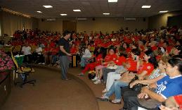 Mais de 400 pessoas participam do 16º Fórum Municipal do Idoso de Prudente