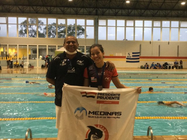 Nadadora prudentina, Camila Kanegaki, garante dois bronzes no Brasileiro Infantil
