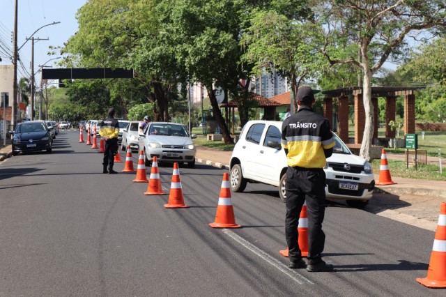 No Parque do Povo, Semob e Defesa Civil orientam 800 motoristas sobre educação no trânsito