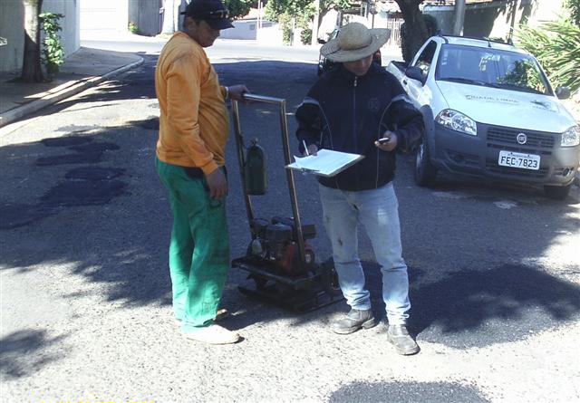 Prudenco mantém ‘Operação Tapa-Buracos’ no distrito de Eneida e no Mario Amato