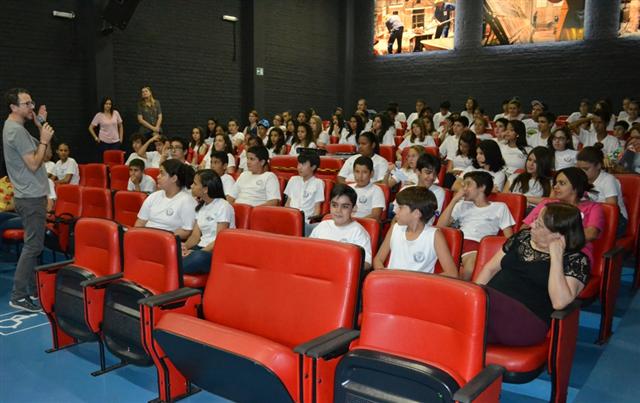 Grande público prestigia projeto Viagem Literária na Sala de Cinema do Matarazzo