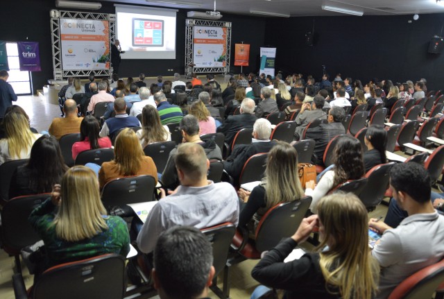 Cerca de 150 pessoas participam do Conecta Unimob na Inova Prudente