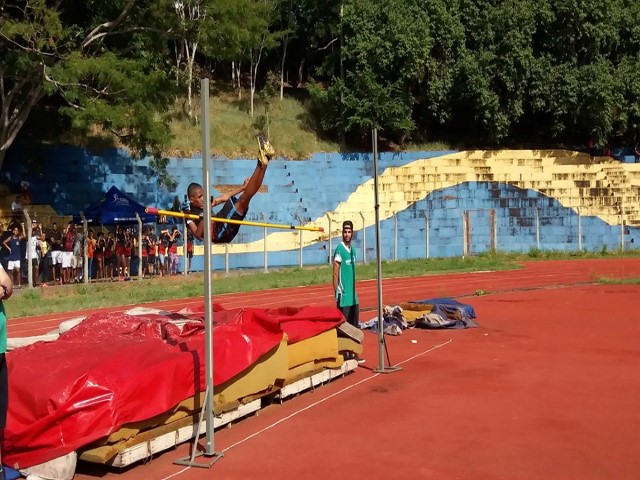 Atletas prudentinos disputam Estadual Caixa de Atletismo em São Bernardo do Campo 