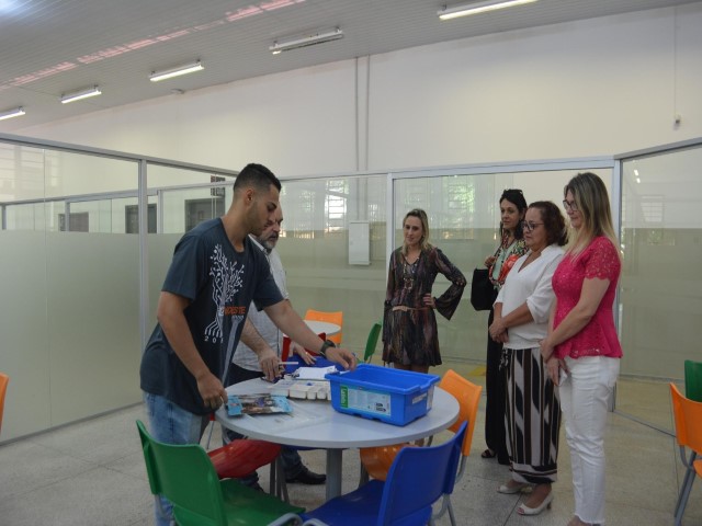 Cumprindo agenda em municípios paulistas, representantes da Undime conhecem ‘Inova Kids’