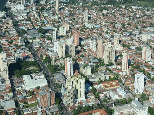 Confira o que abre e fecha em Prudente no feriado nacional de 12 de outubro