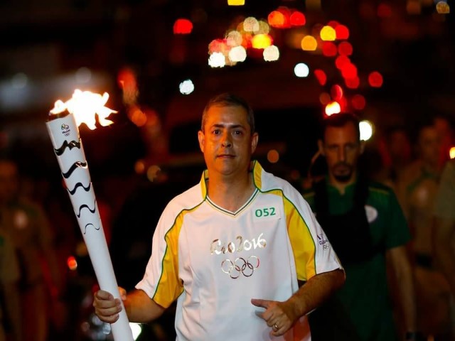 Professor Renato Gouvea recebe homenagem de Semepp