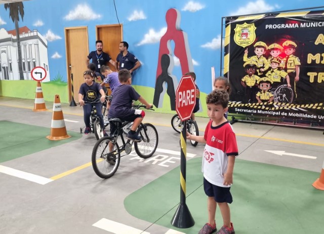 Semob inaugura estrutura da ‘Cidade Mirim’ na sede da pasta 