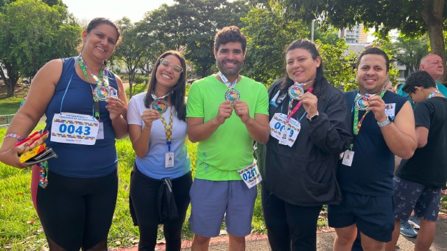 “Caminhada do Autismo” reúne 250 pessoas no Parque do Povo