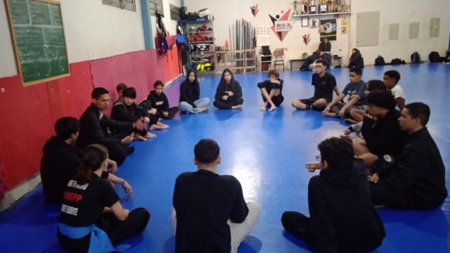 Alunos de Kung Fu da Semepp participam de bate-papo com psicólogo esportivo
