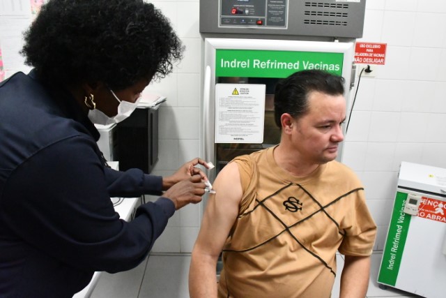 Antes de viajar nas férias, confira a vacinação: casos de sarampo acendem alerta em SP