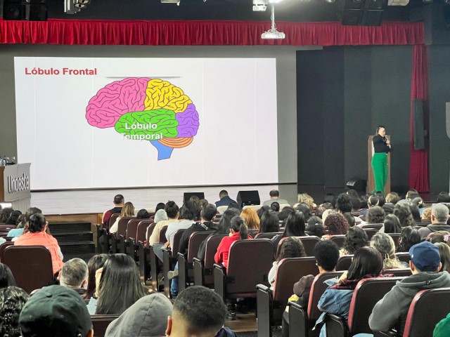 Seduc recebe equipe de apoio a estudantes da educação especial no III Seminário Formativo