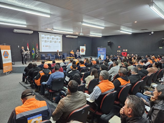PP sedia capacitação da Defesa Civil sobre Segurança de Barragens e Plano de Contingência