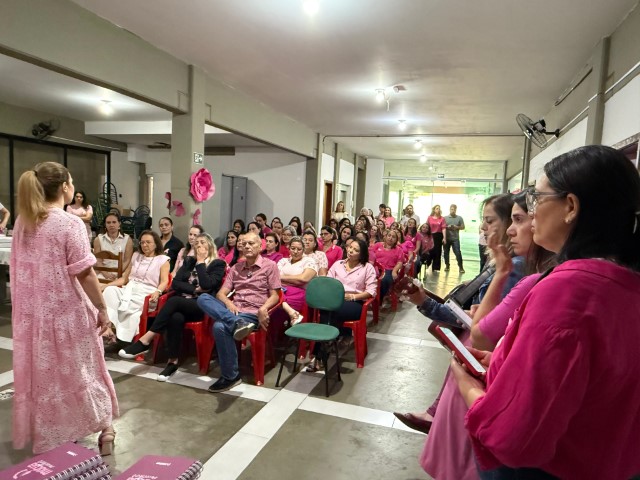 Sesau encerra Outubro Rosa com café da manhã e agradecimento às servidoras
