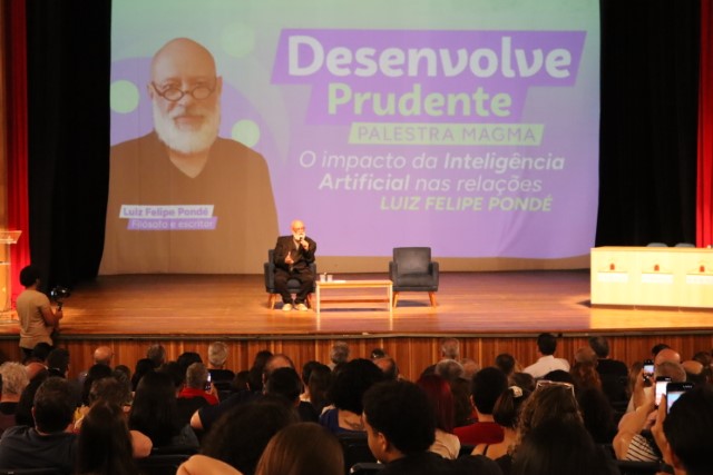 Palestra de Pondé marca encerramento do Desenvolve PP, parceria da Prefeitura e Sebrae