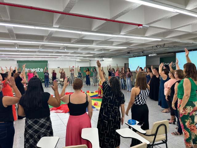 Seduc promove formação para ed. infantil sobre importância do brincar e da alfabetização 