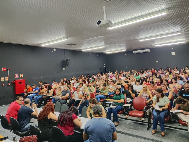 Seduc inicia contratação de professores temporários para o ano letivo de 2026