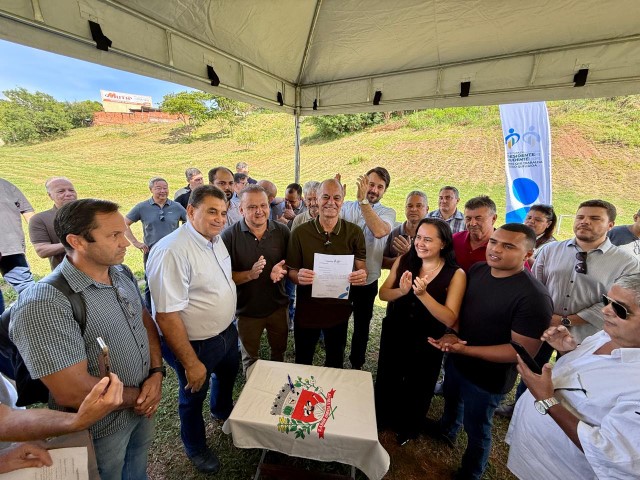 Prefeito Tupã viabiliza início das obras para fechar cratera da Vila Iti