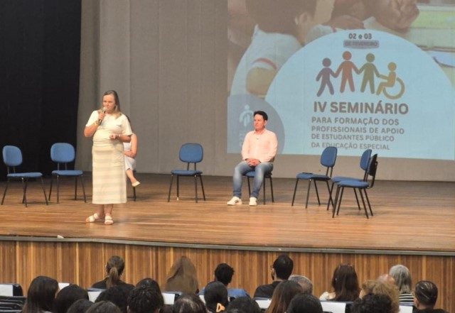 Seduc promove IV Seminário de Formação aos Profissionais de Apoio a Alunos da Ed. Especial