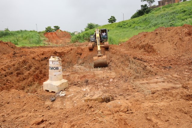Obras de construção da nova galeria de águas pluviais têm início na Tancredo Neves