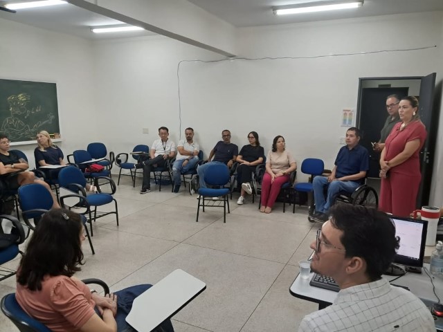 Seduc promove formação para professores da educação infantil e educação física