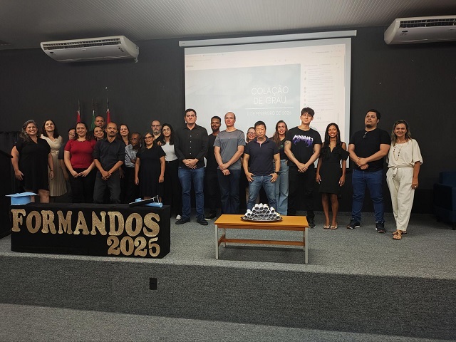 Formandos do polo Prudente participam da primeira Colação de Grau da Univesp em 2026