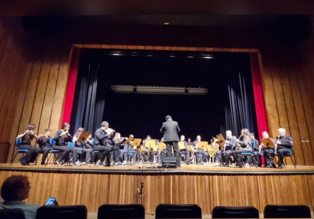 Escola Municipal de Artes Jupyra Marcondes celebra 74 anos com concerto aberto ao público