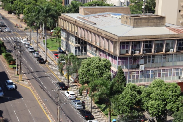 Prefeito Tupã reajusta salários de servidores em 4,5%, valor acima da inflação