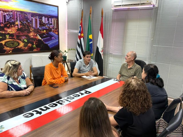 Prefeito Tupã se reúne com protetoras e discute novas ações para fortalecer a causa animal 