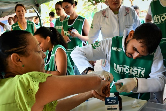 Dia Mundial da Saúde na Praça 9 de Julho soma mais de 1,1 mil atendimentos de saúde 