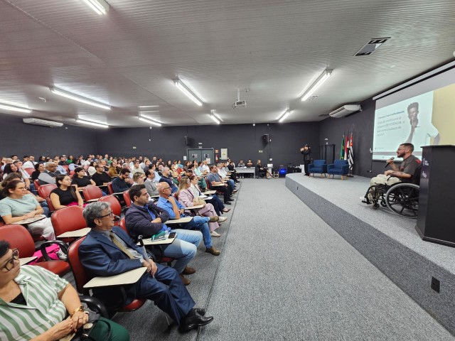 Coordenadoria PCD promove “encontro pela inclusão” com mais de 100 lideranças de empresas