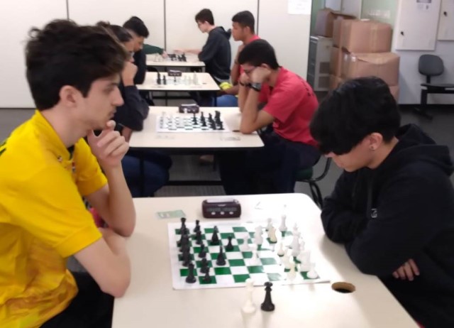 Divisão de pontos num jogo de xadrez – CSM