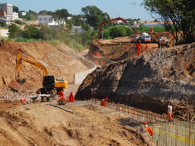 Prefeitura é uma das maiores empregadoras com mais de 4 mil trabalhadores