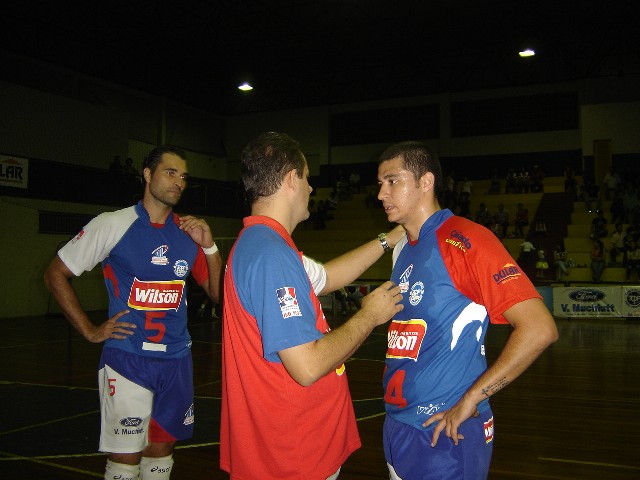 Wilson/Tênis Clube/Semepp mostra poder de recuperação e vence São José