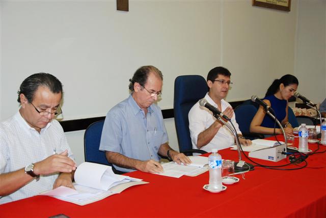 Prefeitura de Prudente encerra quadrimestre de 2012 com superávit de R$ 3 milhões