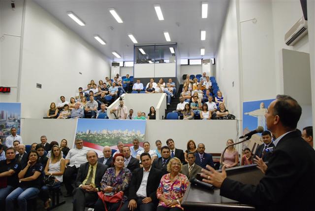 Cantor missionário ‘Dunga’ da Canção Nova recebe Título de Cidadão Prudentino