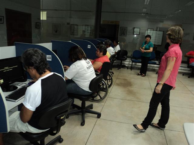 Parceria entre Prefeitura e Associação do Rosário proporciona capacitação em informática 