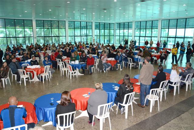 Congresso reúne dirigentes dos municípios que participarão dos Jogos Abertos do Idoso