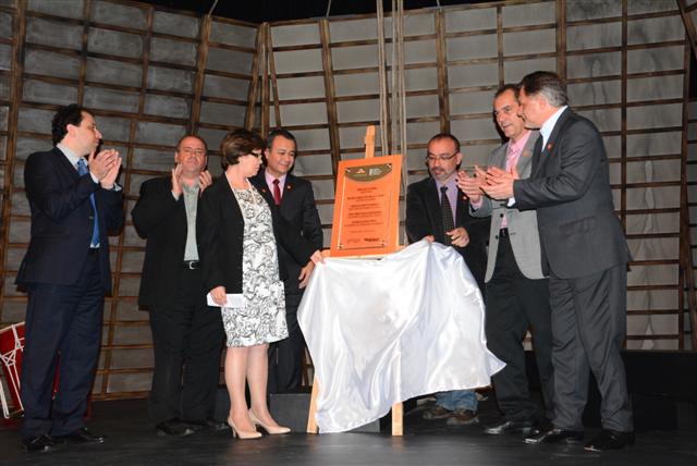 Inauguração do Teatro ‘Paulo Roberto Lisboa’ reúne autoridades municipais e estaduais