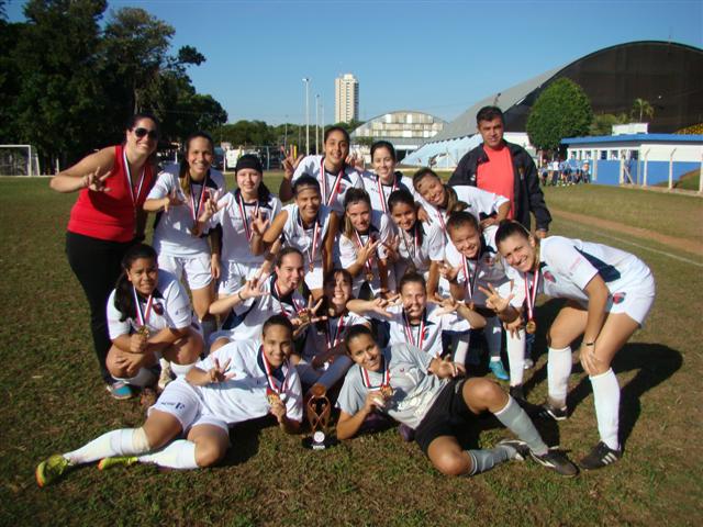 Pelo futebol, prudentinas vencem dracenenses e garantem bronze nos Regionais