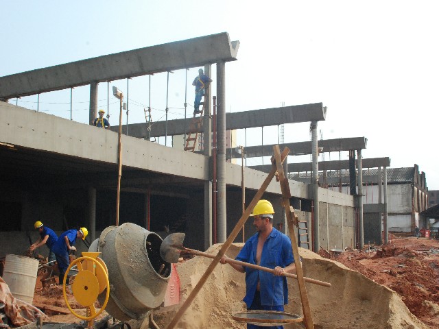 Obras do Poupatempo cumprem cronograma e prédio deve ser inaugurado em novembro
