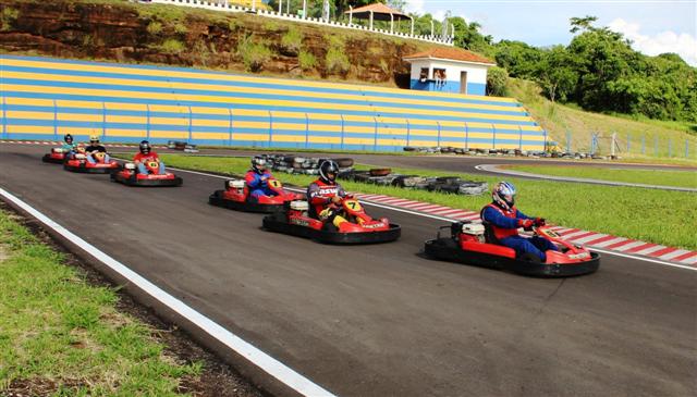 Cidade da Criança inicia atividades de Kart Indoor no período noturno