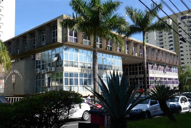 Governo cancela contrato com Bancred e já toma providências para substituição do cartão