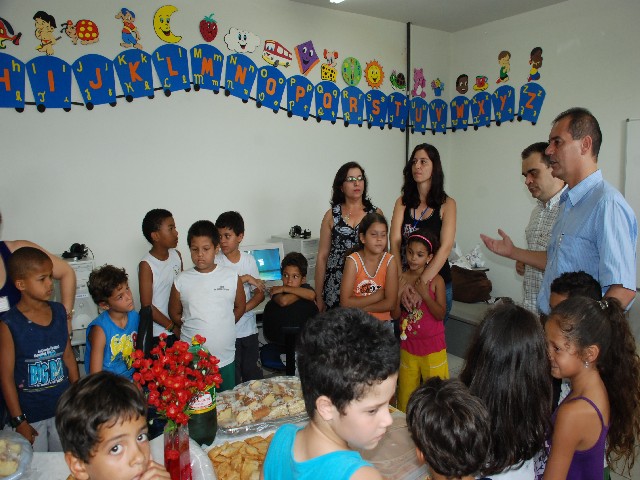Laboratório para alunos com déficit intelectual é inaugurado na Escola Pedro Furquim