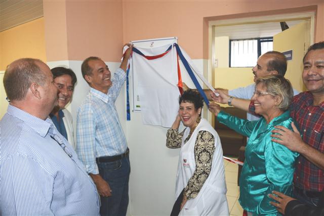 Prefeito inaugura ampliação do Caps; unidade tem novos leitos para pacientes em observação