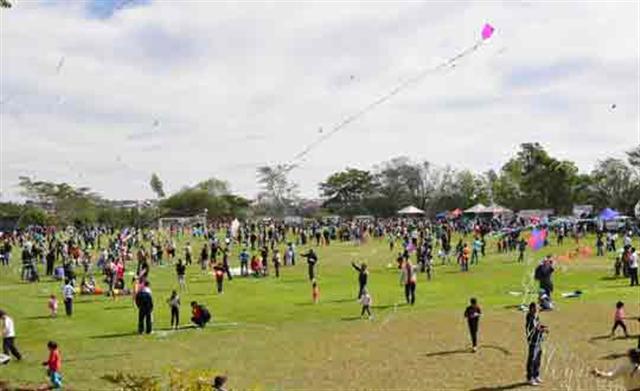 Festival de Pipas ‘Raul Albieri’ ocorre neste domingo no campo de futebol da Unesp
