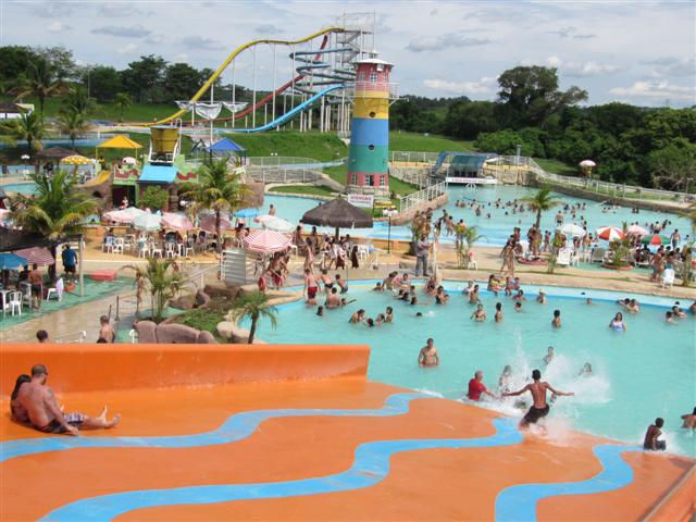 Parque Aquático permanece com passaporte promocional em janeiro