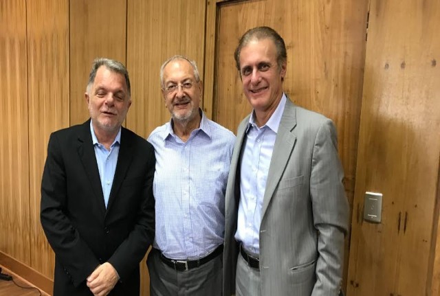 Escola no João Domingos é tema da reunião na Secretaria da Educação