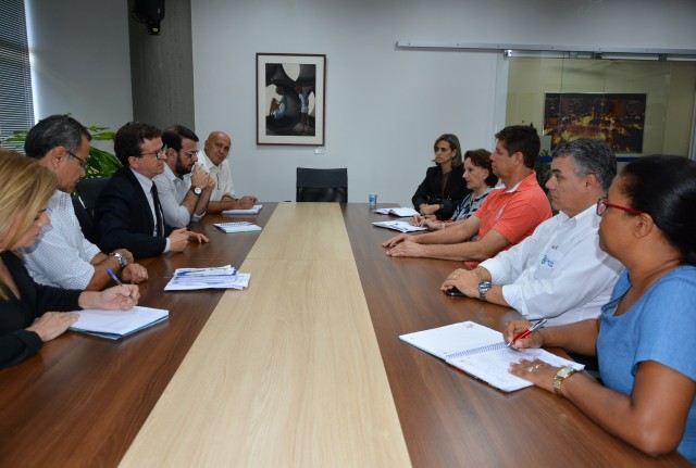 Prefeitura e representantes da sociedade organizam “Dia D” de combate à dengue