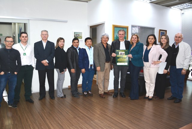 Cooperativas prudentinas anunciam  show beneficente com Demônios da Garoa