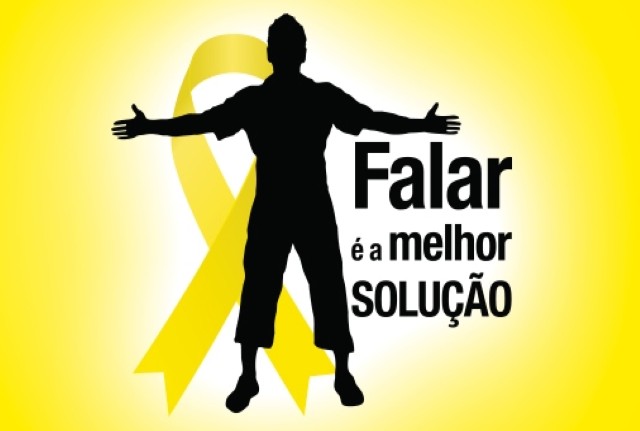 Em alusão ao Setembro Amarelo, CAPS promove panfletagem no calçadão
